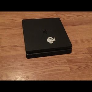 Meet your Posher, Gage